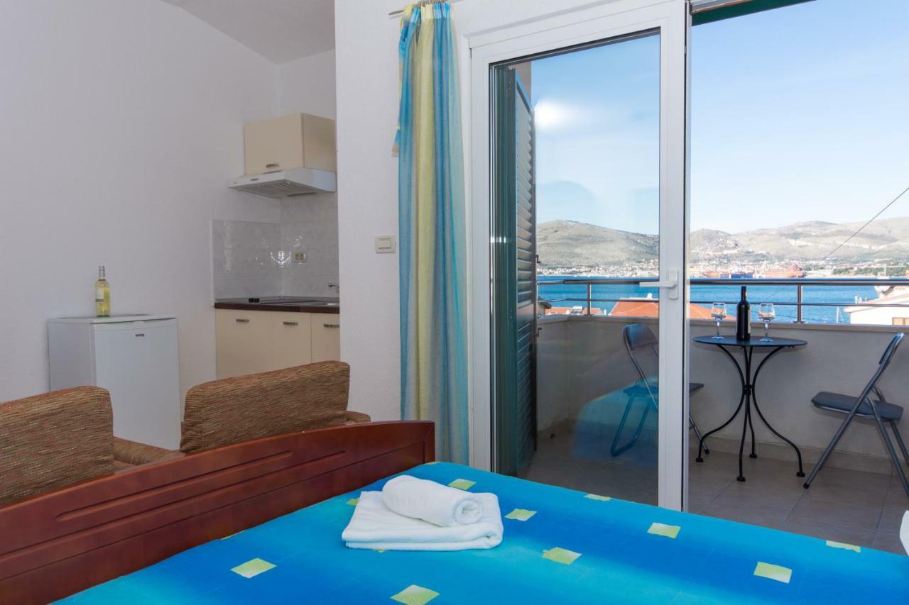 Fumija Apartment Trogir
