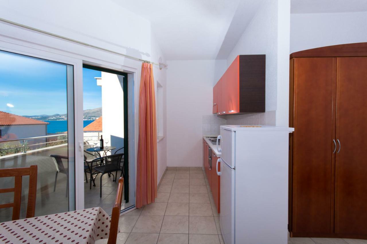Fumija Apartment