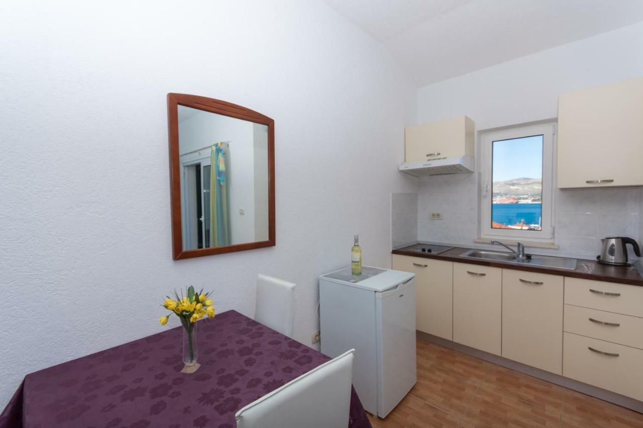 Fumija Apartment